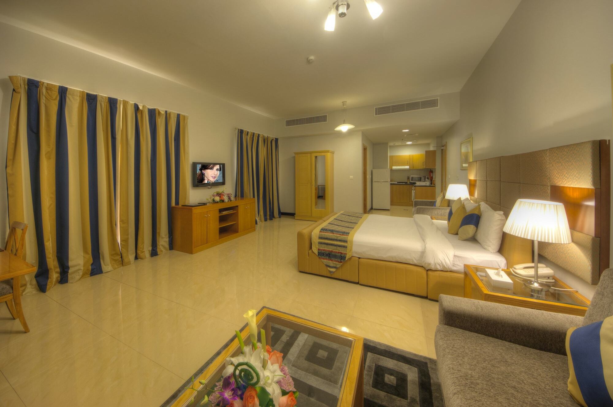 Grand Square Stay Hotel Apartments Dubai Esterno foto